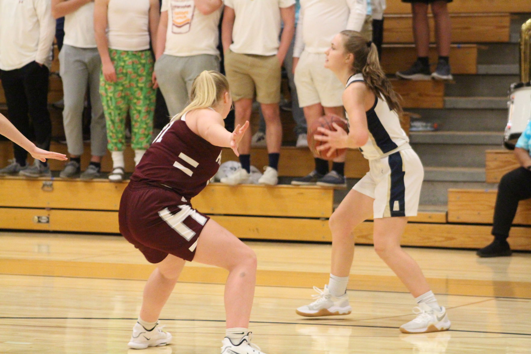 Aquinas Holmen 6